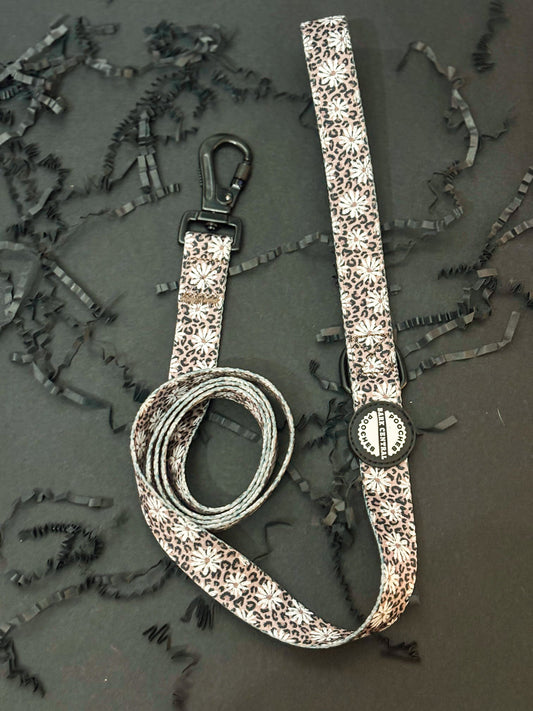 Fierce Floral  - Safety Clasp Lead