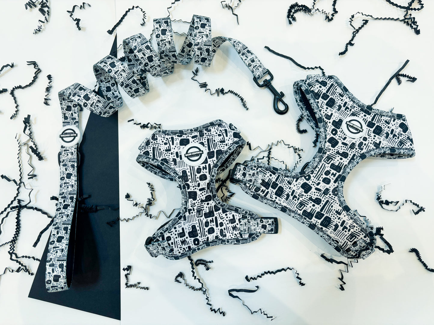 Monochrome Mind - The Marylebone | Adjustable Harness